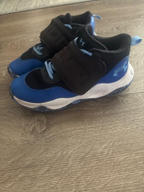 Botasky, under armour,40