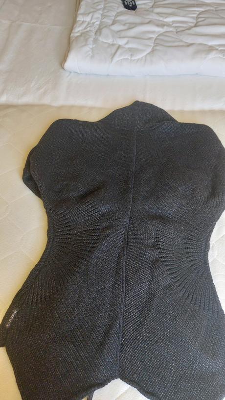 Svetrer armani, armani,42