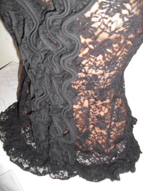 Krajkovany francuzsky topik, s