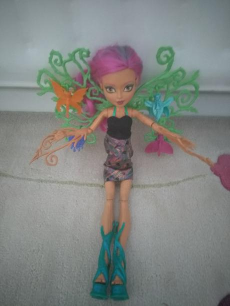Monster high bábika treesa, 