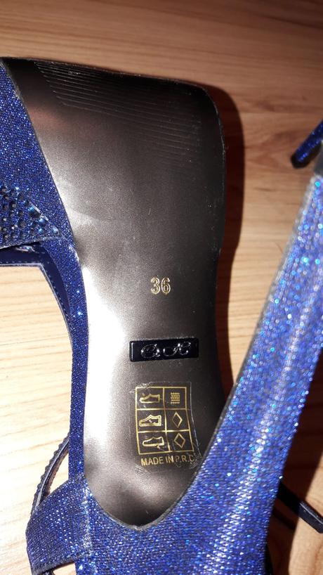 Sandále na opätku, 36