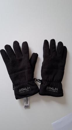 Rukavice, chapter young,158