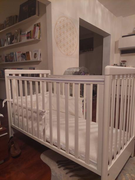 Talianska drevena postielka s hniezdom, zn. picci, 70,140