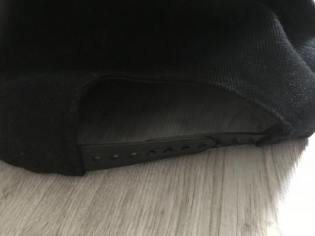 Šiltovka čierna , m