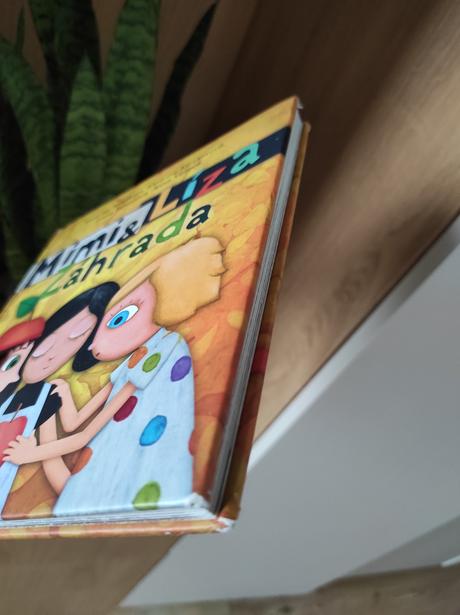 Mimi a líza - záhrada, 