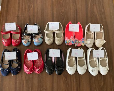 Dievcenske topanocky, 23