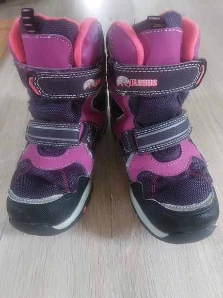 Turisticke topánky, 30