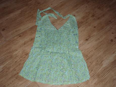 Kvietočkované tričko s flitrami, l