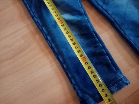 Hrubšie džegínsy 86/92, lupilu,92