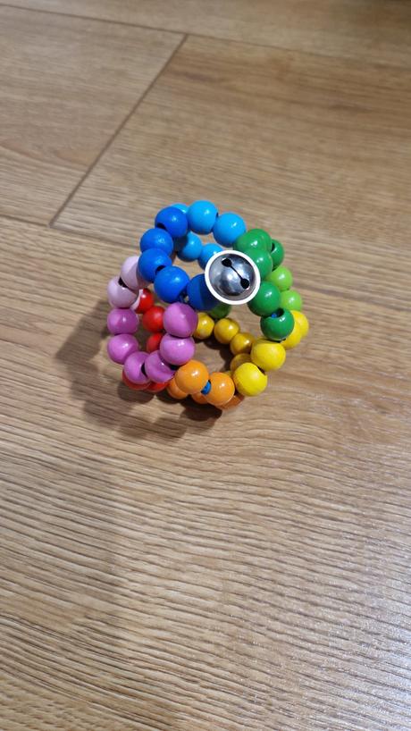 Predam drevenu hrkalku, 