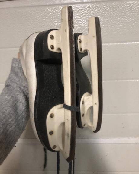 Korčule na ľad/ ľadové korčule, 33