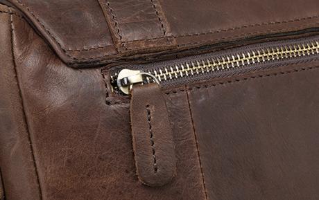 Nová pravá kožená kabelka,