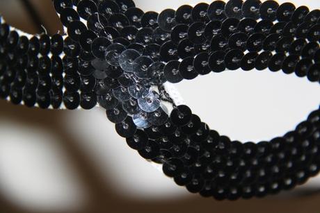 Výšívaný top so škraboškou veľ. s a,