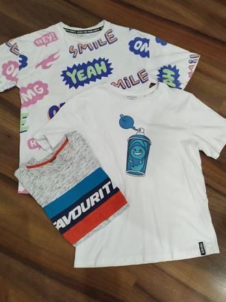 Tri tričká, reserved,164