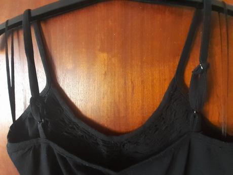 Čierne tielko s flitrami, l