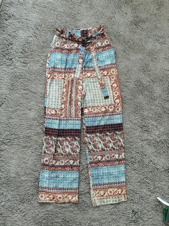 Zara nohavice, zara,s