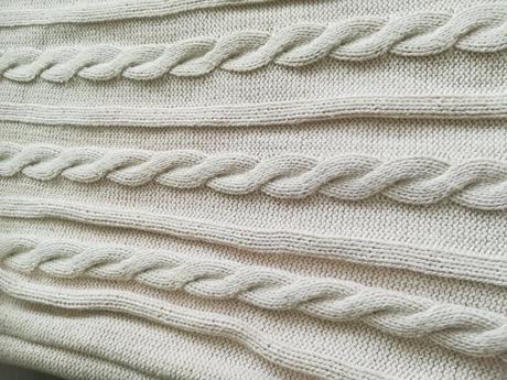 Šaty upletové, 128