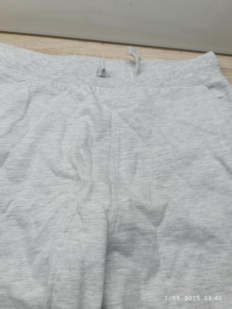 Tepláky, sinsay,140