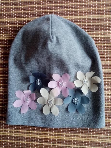 Dievcenska ciapka, 98