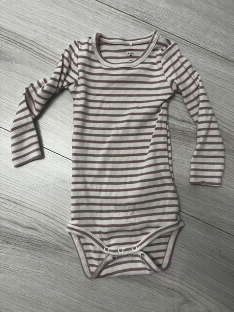 Vrubkovane pasikave dlhorukavove body, name it,80