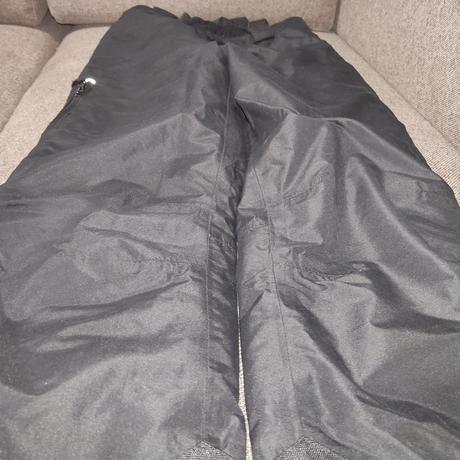 Čierne otepľovačky, crivit,146