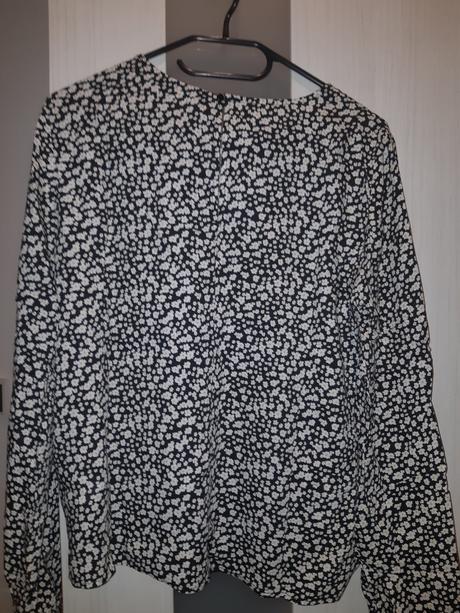 Bluzka so vzorom malych kvietkov, reserved,38