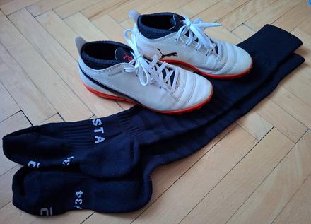 Kopačky (turfy) + štucne, puma,32