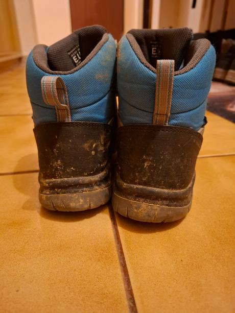 Turisticke topanky, mckinley,35