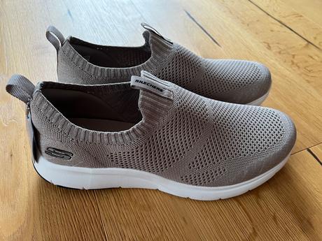 Hnedé tenisky skechers č. 45, skechers,45