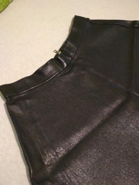 Kožená a-čková sukňa, american eagle,xs