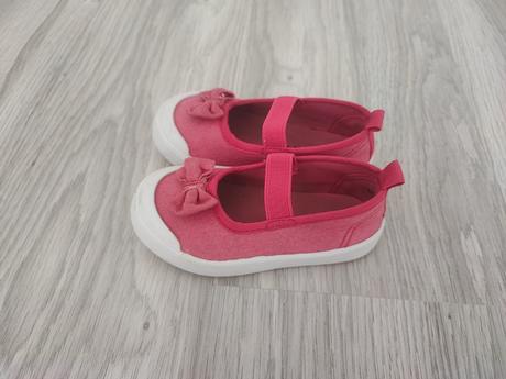 Topánky, 22