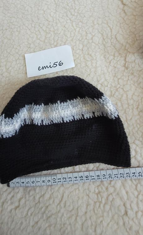 Háčkovaná čiapka,