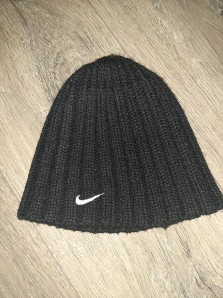 Čiapka, nike,98
