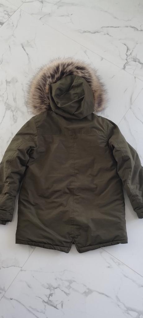 Zimná bunda, 128