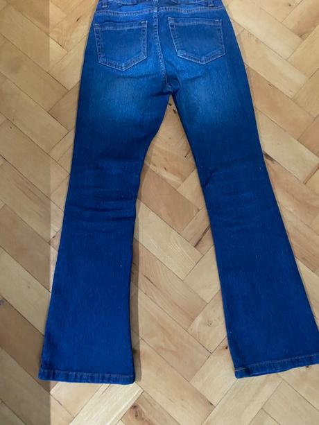 Flare jeans, pepperts,152