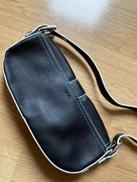 Mango kabelka, mango