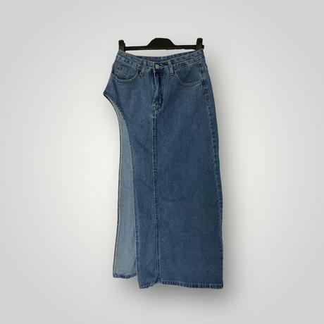 Dámska dlhá riflová asymetrická sukňa s rozparkom, s