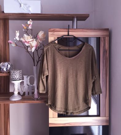 Army zelené tričko, stradivarius,s