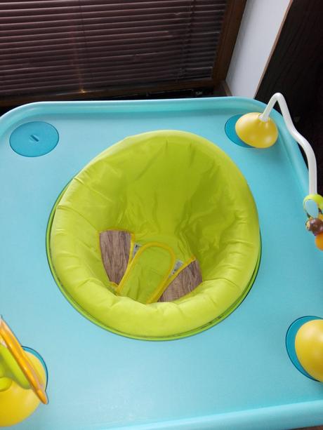 Detska stolicka/stolik 2 v 1 - top stav, 