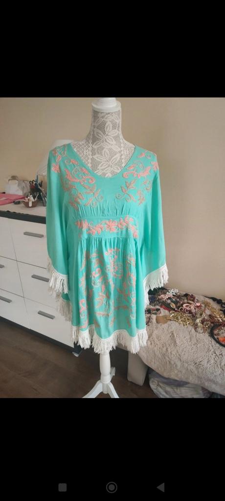 Dámske pončo na plavky, 