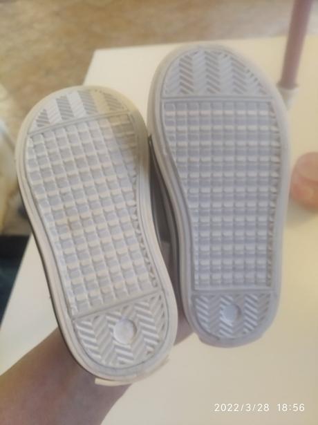 Chlapcenske topanky, 21