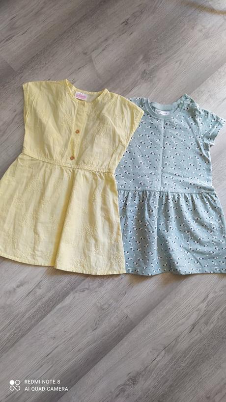 Dievčenské šaty v. 98 2x, 98