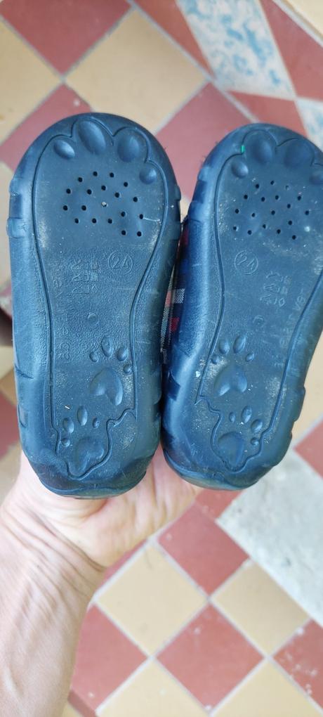 Papuce c24, adams,24