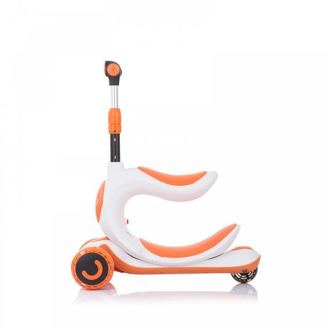 Space x 2v1-ben kolobežka a odrážadlo,