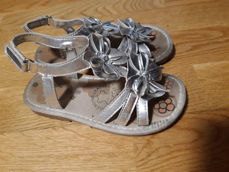 Dievčenské sandálky, 27