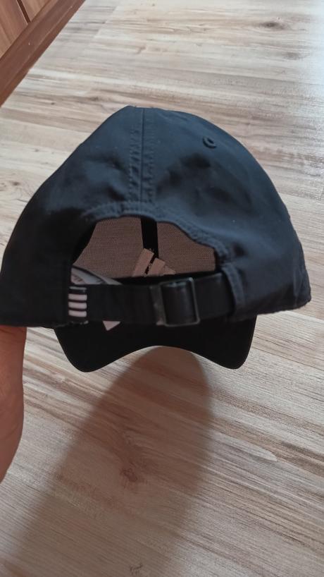 Šiltovka adidas, adidas