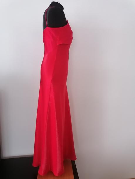 Spoločenské šaty m, m