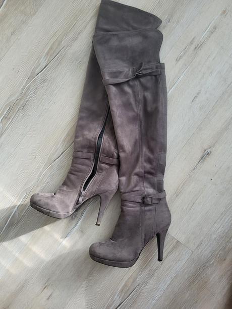 Semišové čižmy zn. baťa, baťa,38