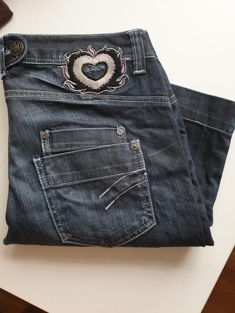 Kratase bershka, bershka,m