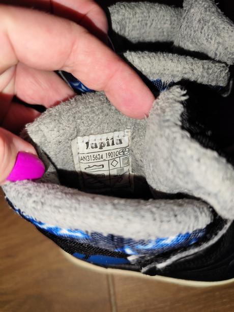 Čižmy na suchý zips, lupilu,23